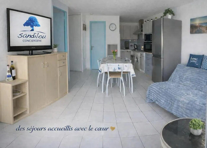 Bleu Riviera Lumiere, Calme Et Air Marin Апартаменты